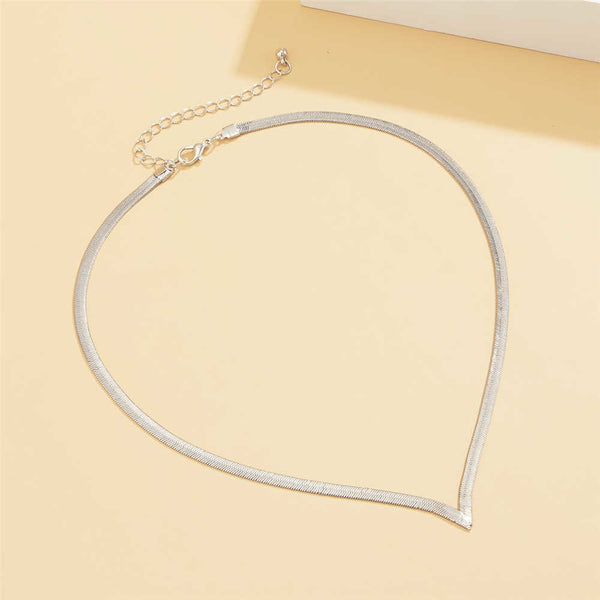 V-Shaped Short Collar Necklace